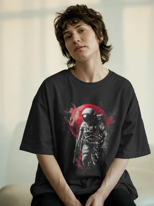 Lunar Wolf Oversized T-Shirt – Howl in Cozy Style!